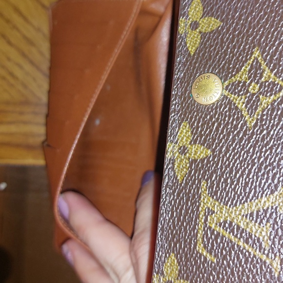 Authentic Louis Vuitton Vintage MonoPorte-Tresor' Etui Papier Trifold Wallet - Picture 16 of 17